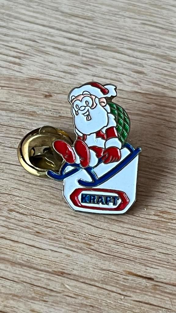 Vintage Kraft Kerstman Pin - Zeldzaam!, Verzamelen, Speldjes, Pins en Buttons, Zo goed als nieuw, Speldje of Pin, Merk, Ophalen of Verzenden