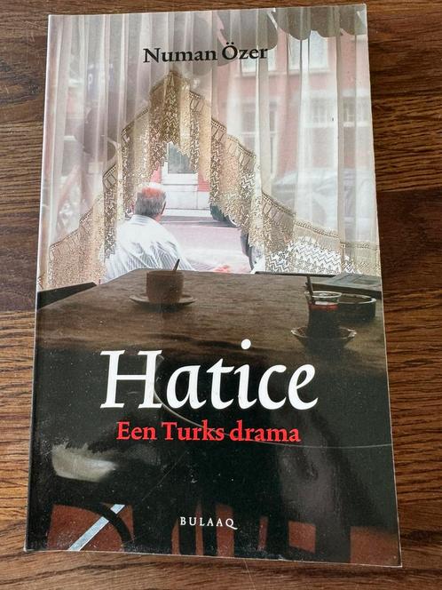 N. Ozer - Hatice, Boeken, Literatuur, Zo goed als nieuw, Nederland, Ophalen of Verzenden