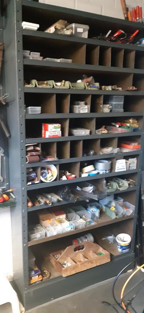Vakkenkast metaal, Doe-het-zelf en Verbouw, Overige Doe-het-zelf en Verbouw, Gebruikt, Ophalen