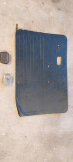 Kever 1303 1973 deurpaneel bijrijderszijde en asbak 2stuks, Ophalen