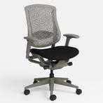 Herman Miller Celle – Grijs – Zwarte zitting - Refurbished, Ophalen of Verzenden, Zo goed als nieuw, Grijs, Bureaustoel