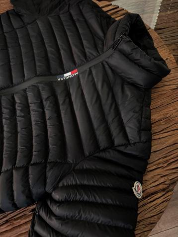 Winterjas Moncler - tussenjas XXL beschikbaar voor biedingen