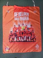 Cape/Vlag De Helden van Oranje (Lays) leuk voor in mancave, Ophalen of Verzenden, Zo goed als nieuw, Overige binnenlandse clubs
