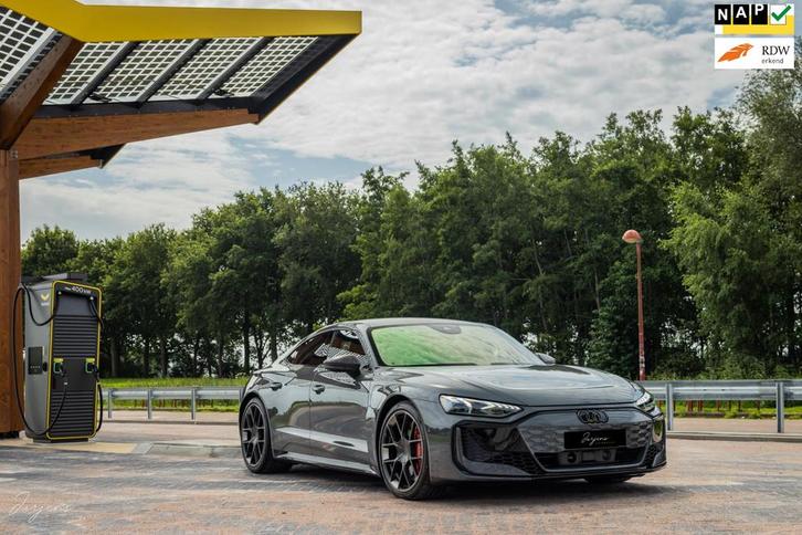 Audi E-tron GT RS e-tron GT RS Performance (925pk) Orig NL -, Auto's, Audi, Bedrijf, Te koop, e-tron GT, 360° camera, 4x4, ABS