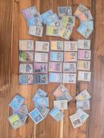 Pokémon kaarten - 48 (r) Holo - 2023 - in toploader!, Ophalen of Verzenden, Zo goed als nieuw, Meerdere kaarten, Foil