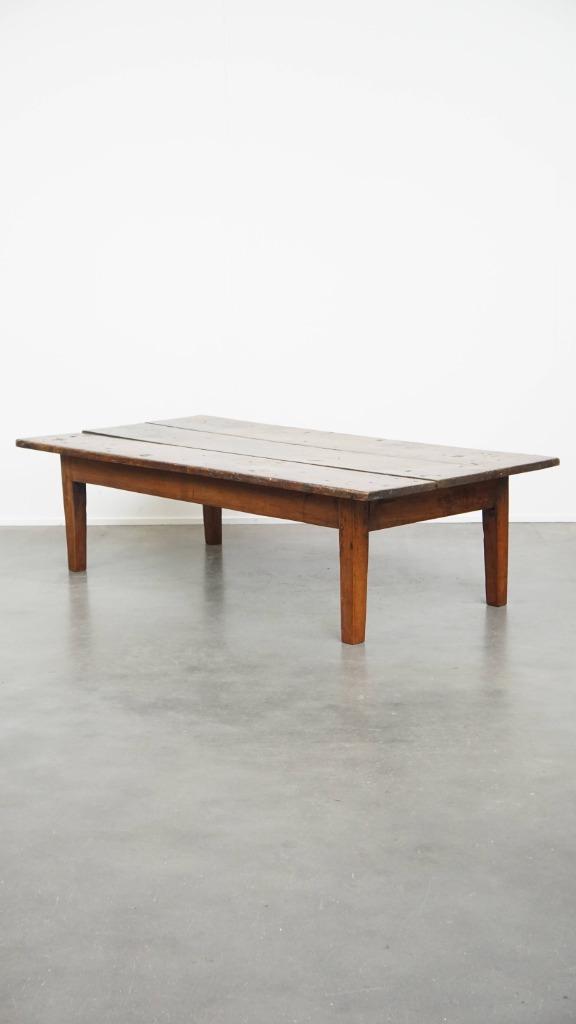 Grote antieke salontafel van kastanjehout uit begin 19e eeuw, Antiek en Kunst, Antiek | Meubels | Tafels, Ophalen