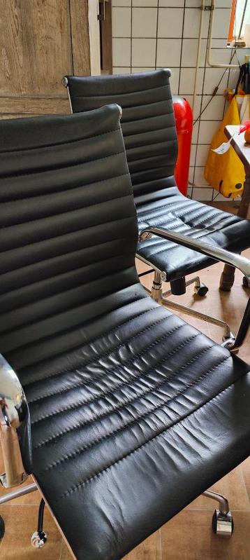 Bureaustoel Vitra Eames Stijl beschikbaar voor biedingen