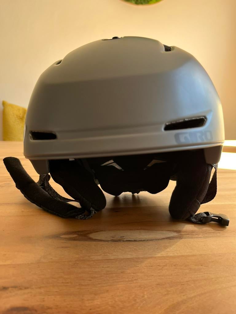 Ski helm Giro, Overige merken, Overige typen, Ophalen of Verzenden, Zo goed als nieuw