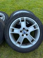 17 inch Volvo C30 Velgen met Banden - Origineel, Auto-onderdelen, Banden en Velgen, Gebruikt, Banden en Velgen, 17 inch, Personenwagen