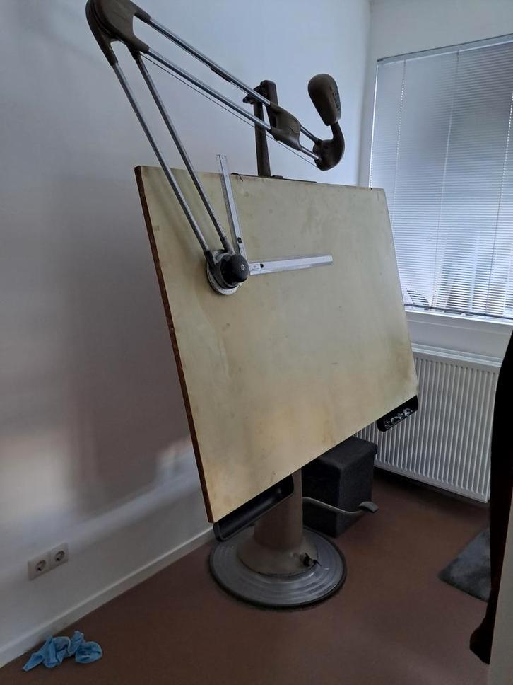 Nike Eskilstuna tekentafel A0 formaat met Jenny tekenmachine, Doe-het-zelf en Verbouw, Tekentafels, Gebruikt, Ophalen