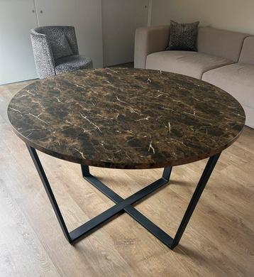 Westwing Ronde Eettafel ‘Marmer’ Bruin beschikbaar voor biedingen
