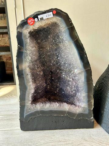 Amethist Geode - 22,25 kg - 50% Korting! beschikbaar voor biedingen