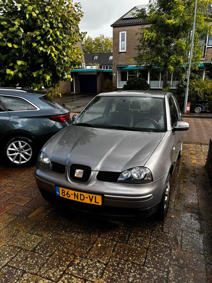 Seat Arosa 1.4 44KW 2003 Grijs, Auto's, Seat, Particulier, Arosa, Benzine, C, Hatchback, Handgeschakeld, Origineel Nederlands