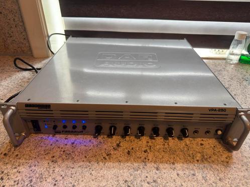 DAP Audio VPA-250 versterker, Audio, Tv en Foto, Professionele Audio-, Tv- en Video-apparatuur, Gebruikt, Audio, Ophalen