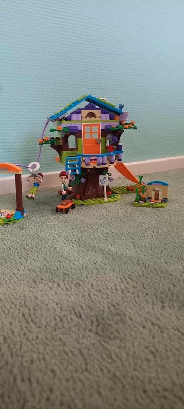 Lego friends nr: 41335 Boomhut
 beschikbaar voor biedingen
