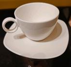 New Linnen 11 nieuwe kop en schotels van fijn aardewerk, Ophalen of Verzenden, Zo goed als nieuw, Wedgwood, Kop(pen) en/of Schotel(s)