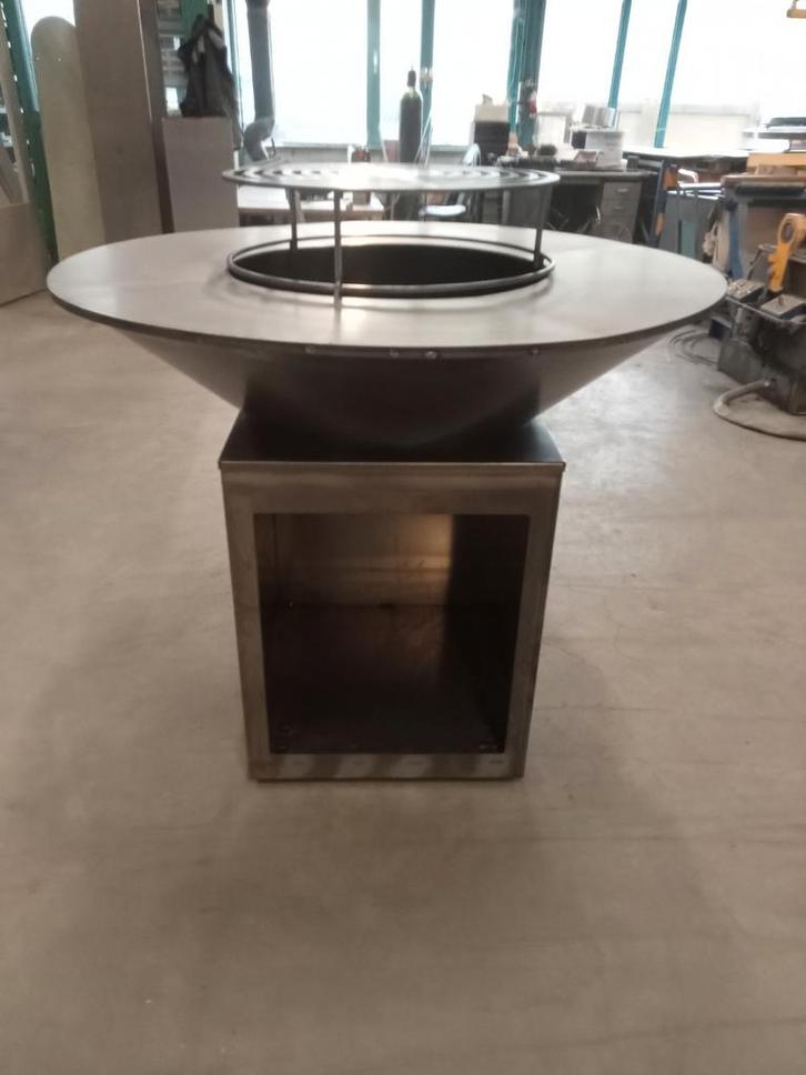 Plancha/grillring/vuurschaal 120 CM !!, Tuin en Terras, Houtskoolbarbecues, Nieuw, Met accessoires, Ophalen