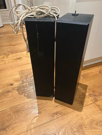 Dali 104 Boxen - Hoge Kwaliteit met Kabels! beschikbaar voor biedingen