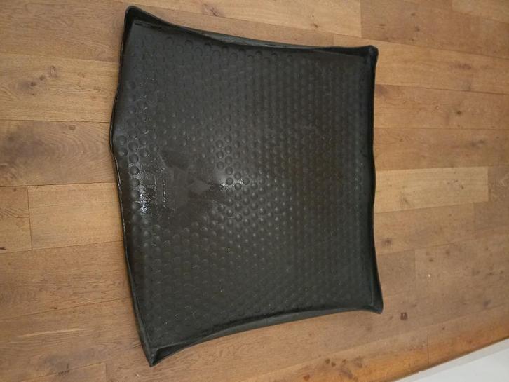 Mitsubishi Outlander rubber kofferbakmat, Auto diversen, Kofferbakmatten, Gebruikt, Ophalen