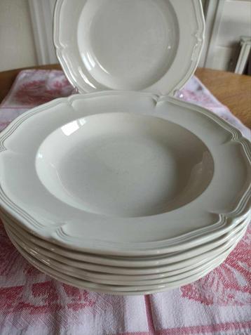Villeroy & Boch 3 diepe borden  beschikbaar voor biedingen