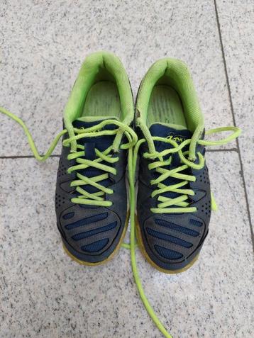 Sportschoenen Asics maat 35 beschikbaar voor biedingen