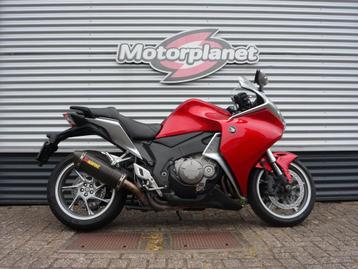HONDA VFR 1200 F (bj 2010) beschikbaar voor biedingen