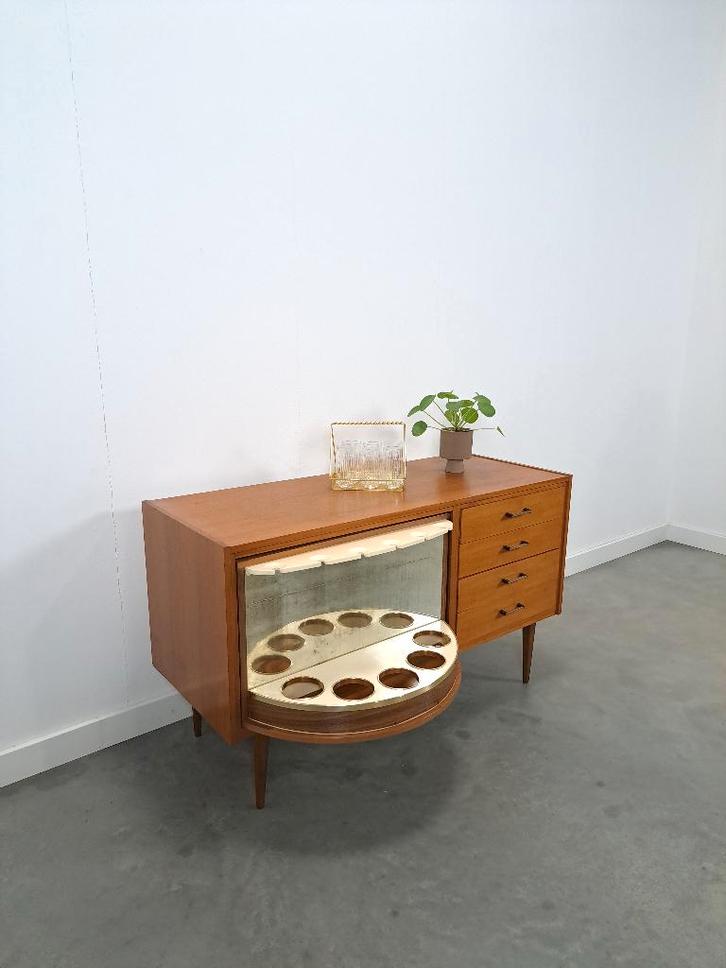 Fineer dressoir met draaibare bar en lades, barkast, Huis en Inrichting, Barren, Gebruikt, Ophalen of Verzenden