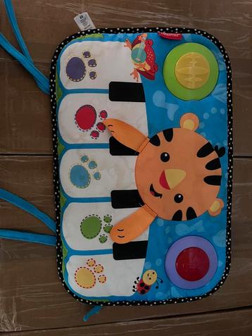 Fisher-Price trappel & speel piano beschikbaar voor biedingen