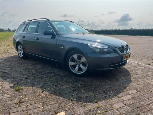 BMW 5-Serie 2.5 I 523 Touring AUT 2008 Grijs, Auto's, BMW, Particulier, 5-Serie, ABS, Airconditioning, Boordcomputer, Centrale vergrendeling