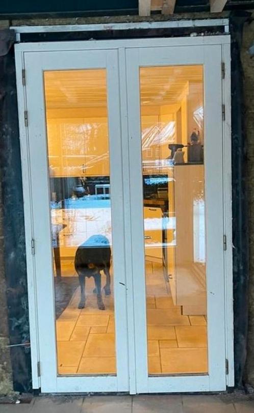 2 sets hardhouten openslaande tuindeuren inclusief kozijn, Doe-het-zelf en Verbouw, Kozijnen en Schuifpuien, Gebruikt, Deurkozijn