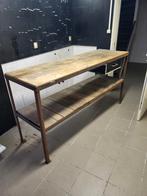 Robuuste metalen werkbank, Ophalen