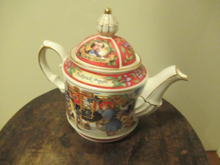 CHARLES DICKENS Theepot van DE Pickwick Papers onbeschadigd, Antiek en Kunst, Antiek | Servies los, Ophalen of Verzenden