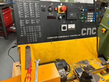 GEZOCHT: Emco compact 5 cnc electronica beschikbaar voor biedingen