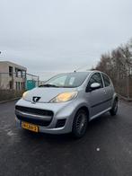 Peugeot 107 1.0 12V 5DR 2009 Grijs, Voorwielaandrijving, USB, 68 pk, Handgeschakeld