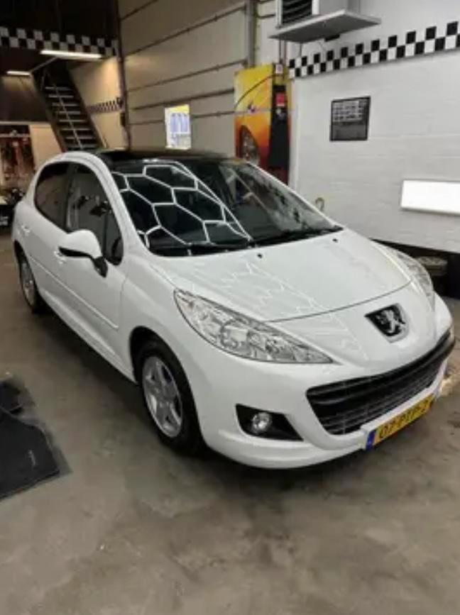 Peugot 207, Auto's, Peugeot, Particulier, Benzine, Euro 5, Hatchback, Handgeschakeld, Wit, Ophalen