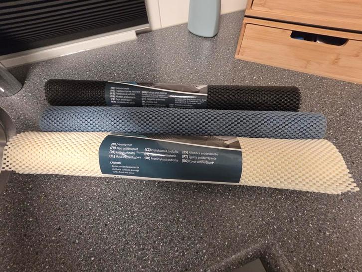 3 x anti-slip mat op rol (nieuw), Huis en Inrichting, Badkamer | Badtextiel en Accessoires, Nieuw, Overige typen, Overige kleuren