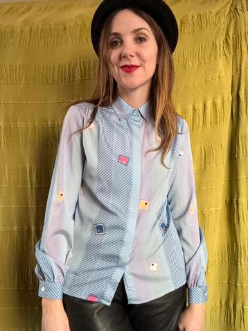 Vintage blouse - blauw - printje - 38 / M / medium beschikbaar voor biedingen