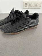 Adidas zaalvoetbal schoenen, maat 42, Ophalen of Verzenden