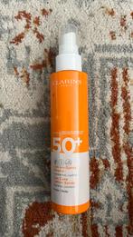 Clarins Zonnespray SPF 50+, Gehele gezicht, Wit, Nieuw, Ophalen of Verzenden