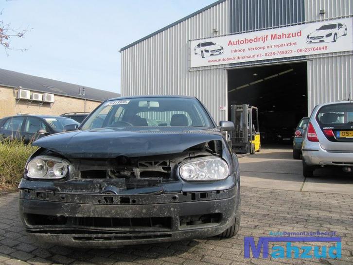 2003 VOLKSWAGEN GOLF 4 5deurs Interieur 1997-2003, Auto-onderdelen, Overige Auto-onderdelen, Volkswagen, Gebruikt, Ophalen