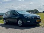Opel Astra 1.6 Cdti 81KW Sports Tourer 2017 Groen, Auto's, Voorwielaandrijving, 4 cilinders, Origineel Nederlands, 140 €/maand