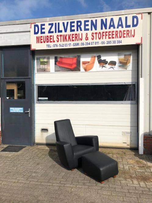 Longa Fauteuil met Hocker Label Gerard van den Berg, Huis en Inrichting, Fauteuils, Nieuw, Hout, Leer, Metaal, Stof, Overige materialen