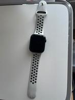 Apple watch series 7 45MM (Cellular), Sieraden, Tassen en Uiterlijk, Smartwatches, GPS, IOS, Zo goed als nieuw, Zwart