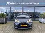 Toyota Aygo 1.0 VVT-i x-play € 9.500,00, Auto's, Toyota, Stof, 4 stoelen, Origineel Nederlands, Bedrijf