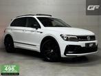 Volkswagen Tiguan 1.5 TSI R-Line Black Edition Pano Virtual, Auto's, Volkswagen, 4 cilinders, Leder en Stof, Wit, Origineel Nederlands