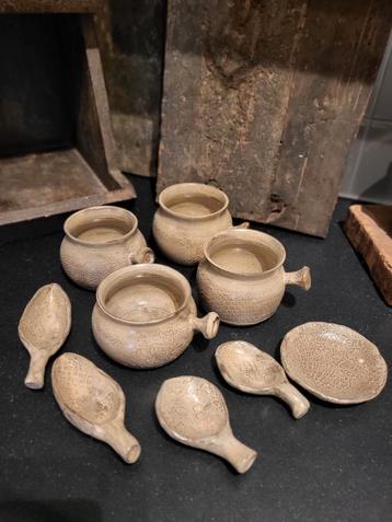 Atelier Natural Art - kopjes  etc - Dirty Clay - sober beschikbaar voor biedingen