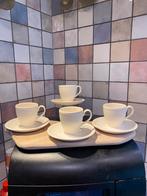4 Wedgwood Windsor kop en schotel,als nieuw,wit,hoog 7.5 cm, Ophalen of Verzenden, Zo goed als nieuw, Wedgwood, Kop(pen) en/of Schotel(s)