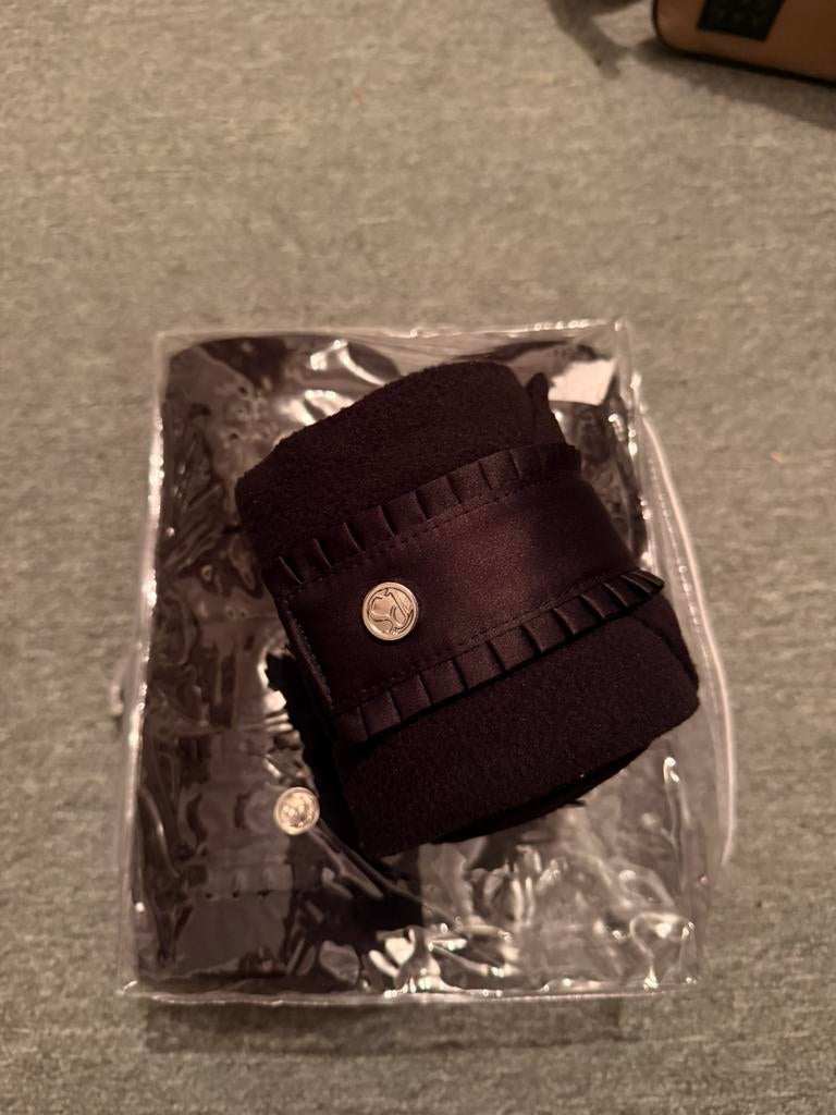 Ps of sweden black ruffle bandages maat full, Dieren en Toebehoren, Ophalen of Verzenden, Zo goed als nieuw