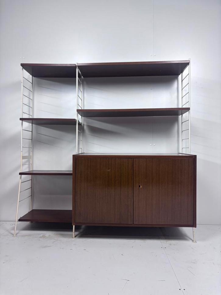 Vintage boekenkast wandkast boekenkast, Huis en Inrichting, Kasten | Wandmeubels, Gebruikt, Minder dan 150 cm, 25 tot 50 cm, Ophalen