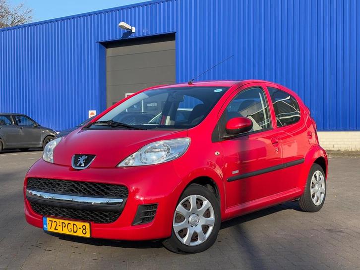 Peugeot 107 1.0-12V Millesim 200 Automaat/Airco/Nap, Auto's, Peugeot, Bedrijf, Te koop, ABS, Airbags, Airconditioning, Centrale vergrendeling